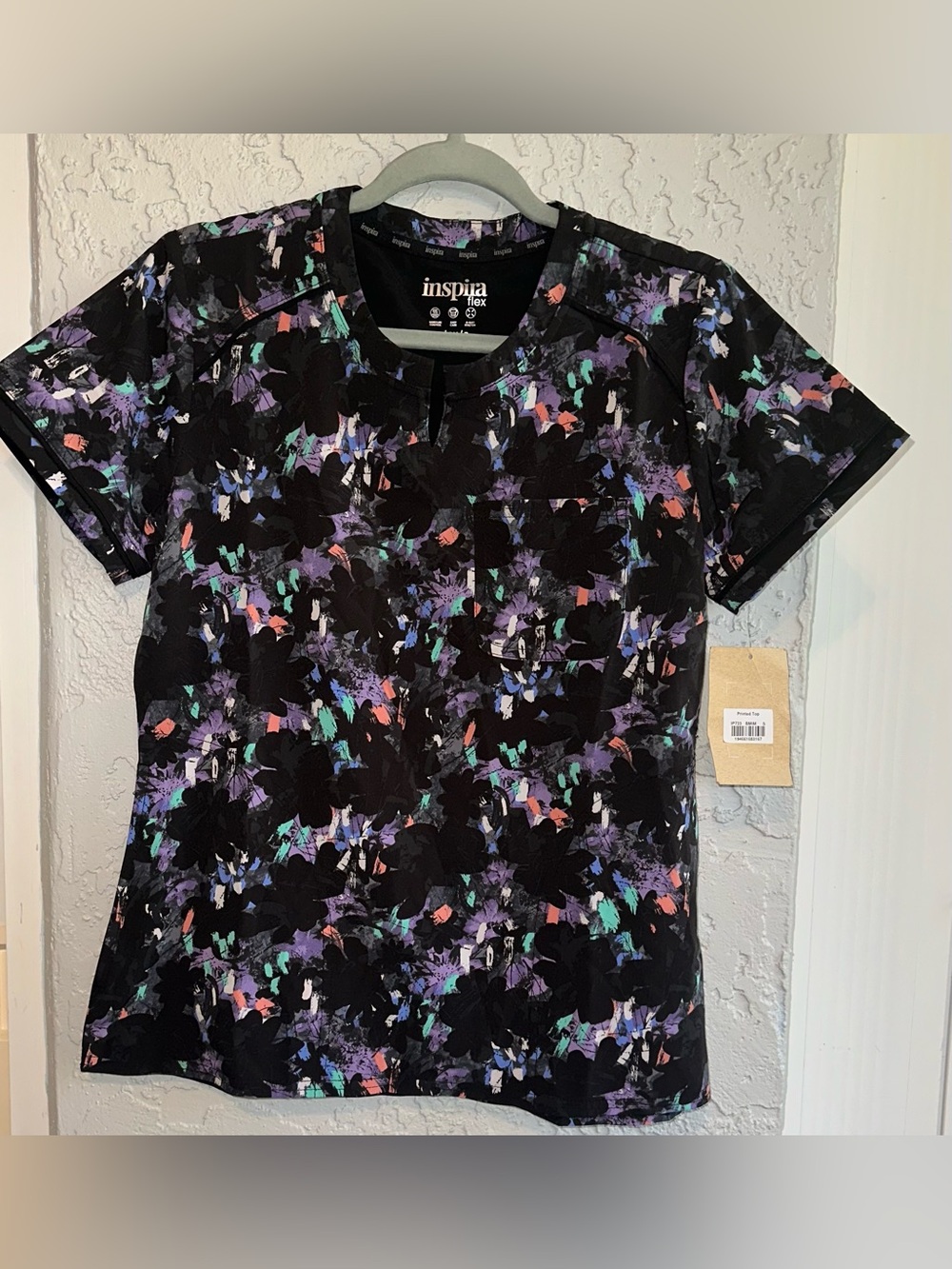 Inspira Flex Women’s Scrub Top - Black/Multi (NWT)